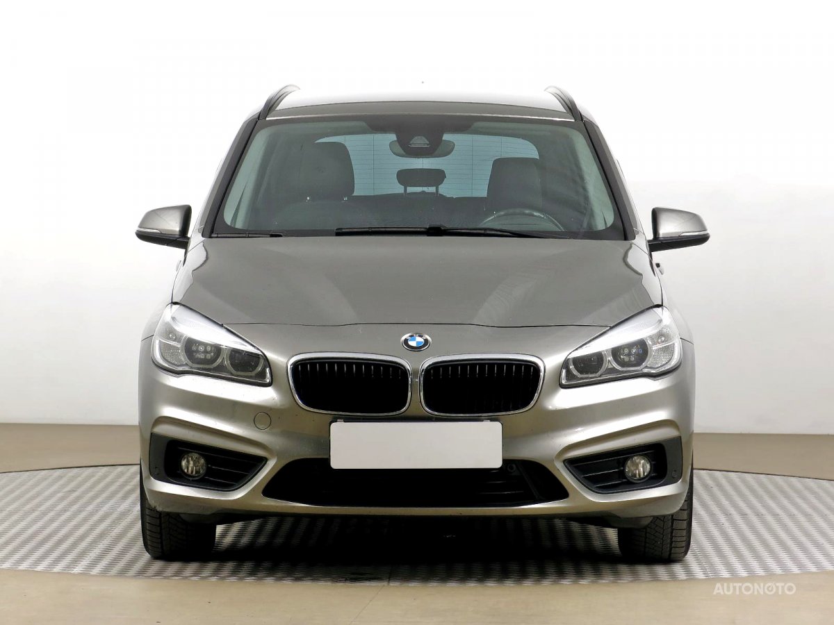 BMW 2 Gran Tourer, 2016 - pohled č. 2