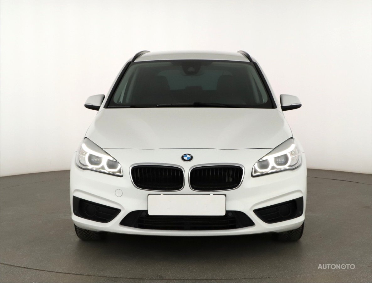 BMW 2 Gran Tourer, 2016 - pohled č. 2