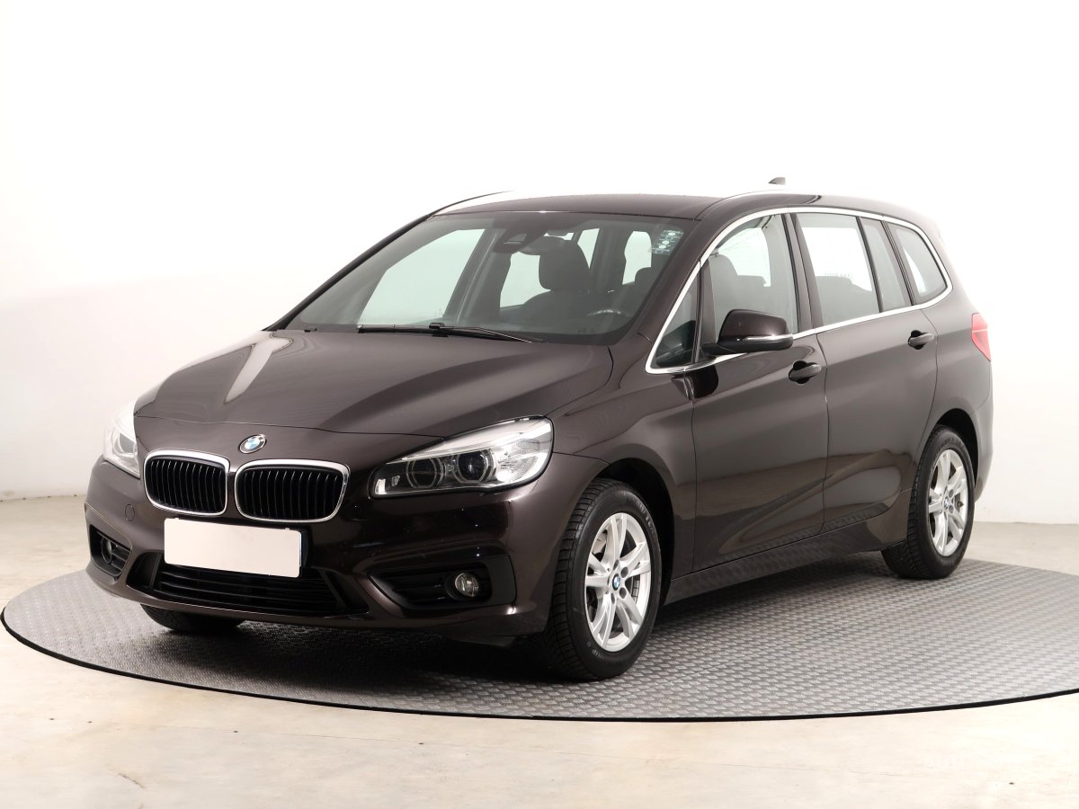 BMW 2 Gran Tourer, 2016 - pohled č. 3