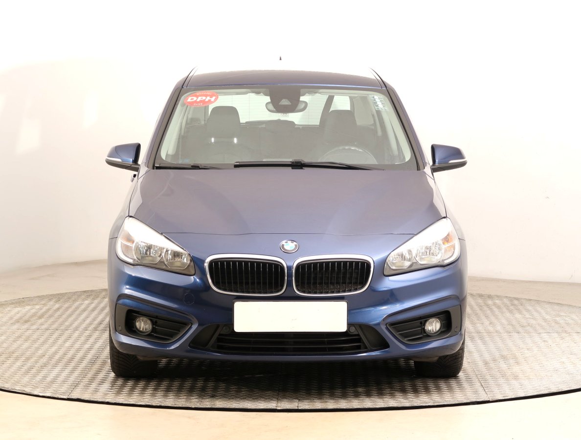 BMW 2 Gran Tourer, 2016 - pohled č. 2