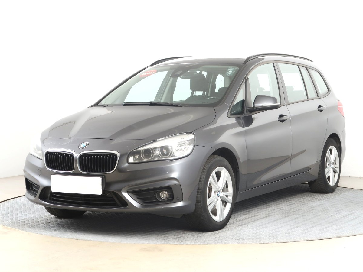 BMW 2 Gran Tourer, 2019 - pohled č. 3