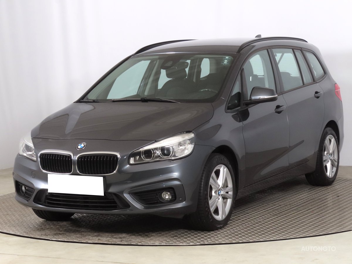 BMW 2 Gran Tourer, 2018 - pohled č. 3