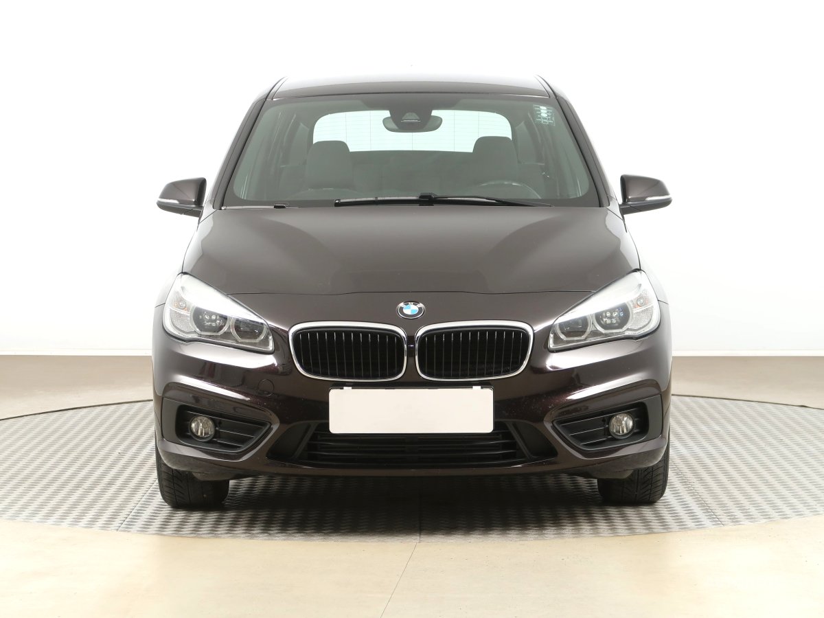 BMW 2 Gran Tourer, 2016 - pohled č. 2