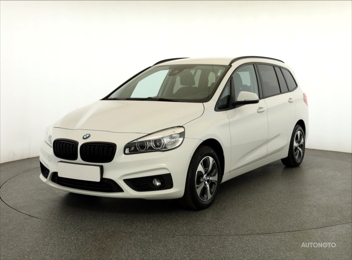 BMW 2 Gran Tourer, 2015 - pohled č. 3