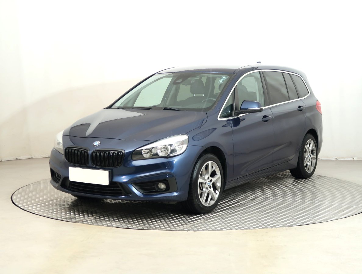 BMW 2 Gran Tourer, 2015 - pohled č. 3