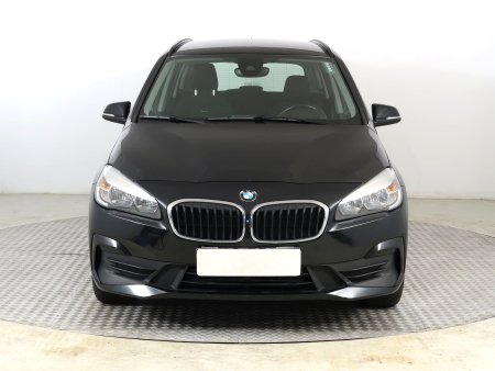 BMW 2 Gran Tourer, 2018 - pohled č. 2