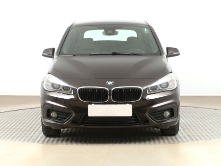 BMW 2 Gran Tourer, 2016 - pohled č. 2