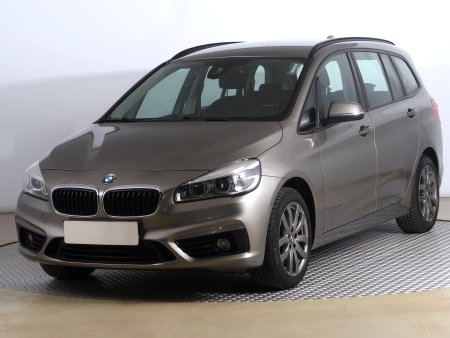 BMW 2 Gran Tourer, 2015 - pohled č. 3
