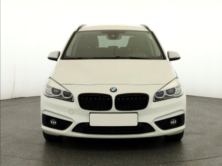 BMW 2 Gran Tourer, 2015 - pohled č. 2