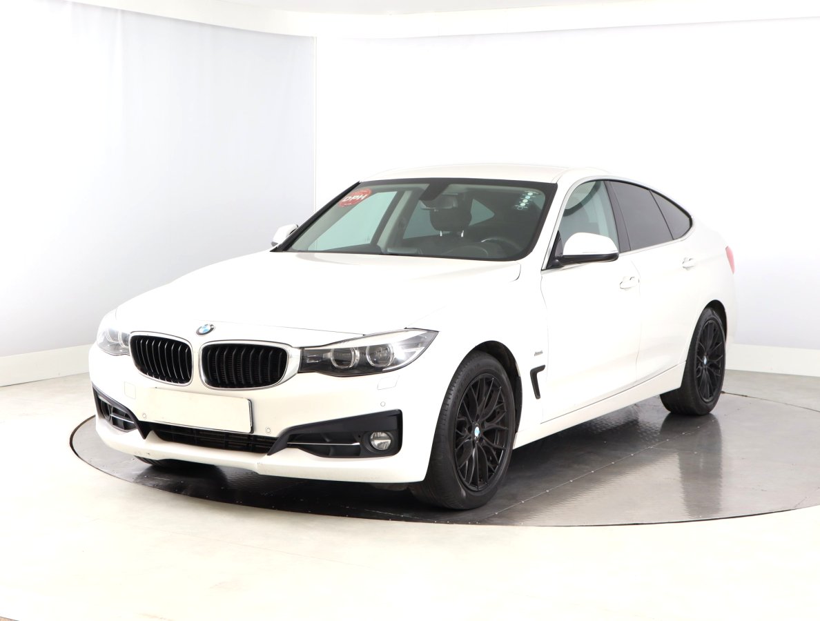 BMW 3GT, 2018 - pohled č. 3