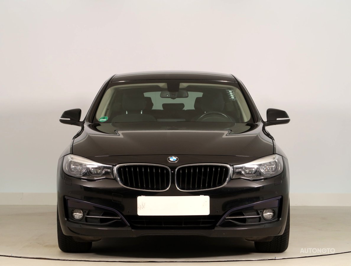 BMW 3GT, 2019 - pohled č. 2