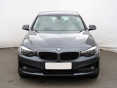 BMW 3GT, 2018 - pohled č. 2