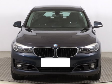 BMW 3GT, 2018 - pohled č. 2
