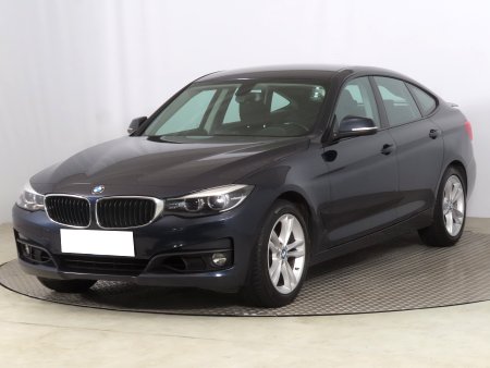 BMW 3GT, 2018 - pohled č. 3