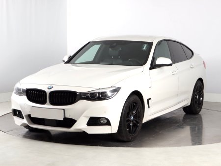BMW 3GT, 2020 - pohled č. 3