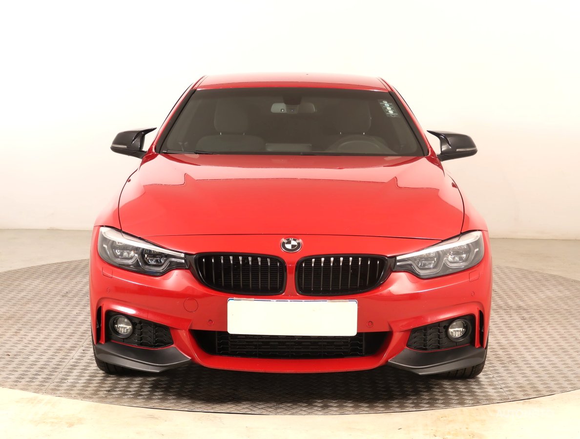 BMW 4, 2018 - pohled č. 2