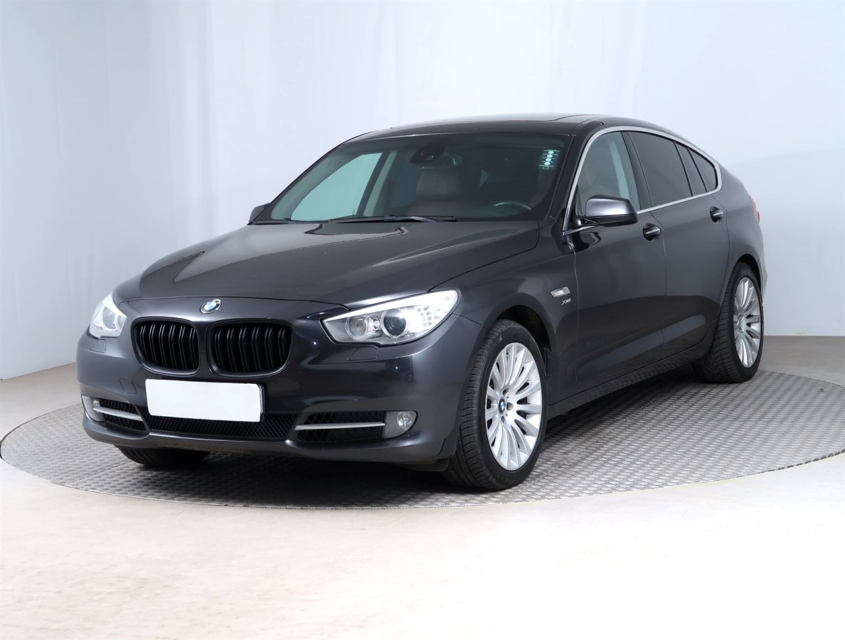 BMW 5GT, 2012 - pohled č. 3