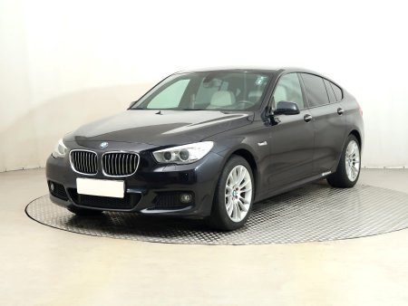 BMW 5GT, 2013 - pohled č. 3