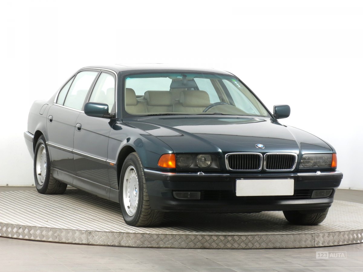 BMW 7, 1995 - celkový pohled