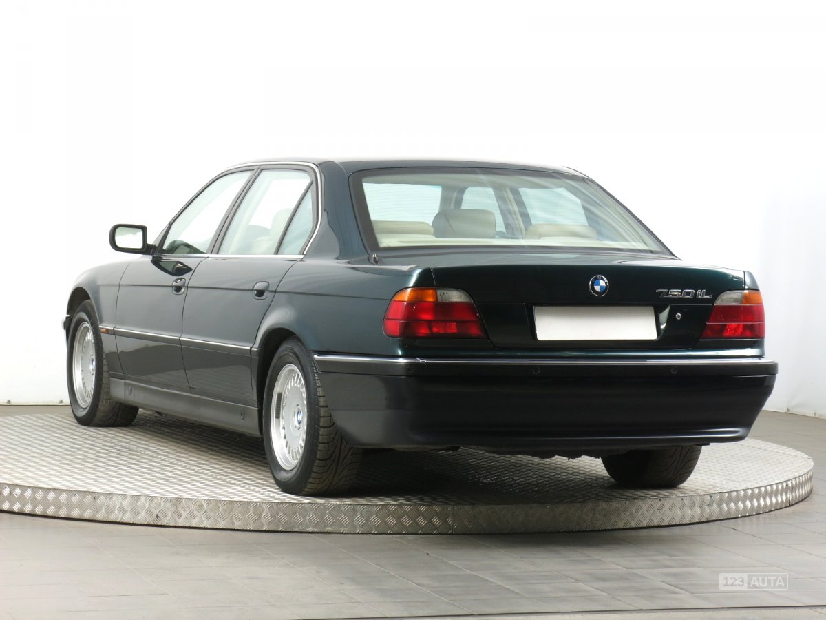 BMW 7, 1995 - pohled č. 5
