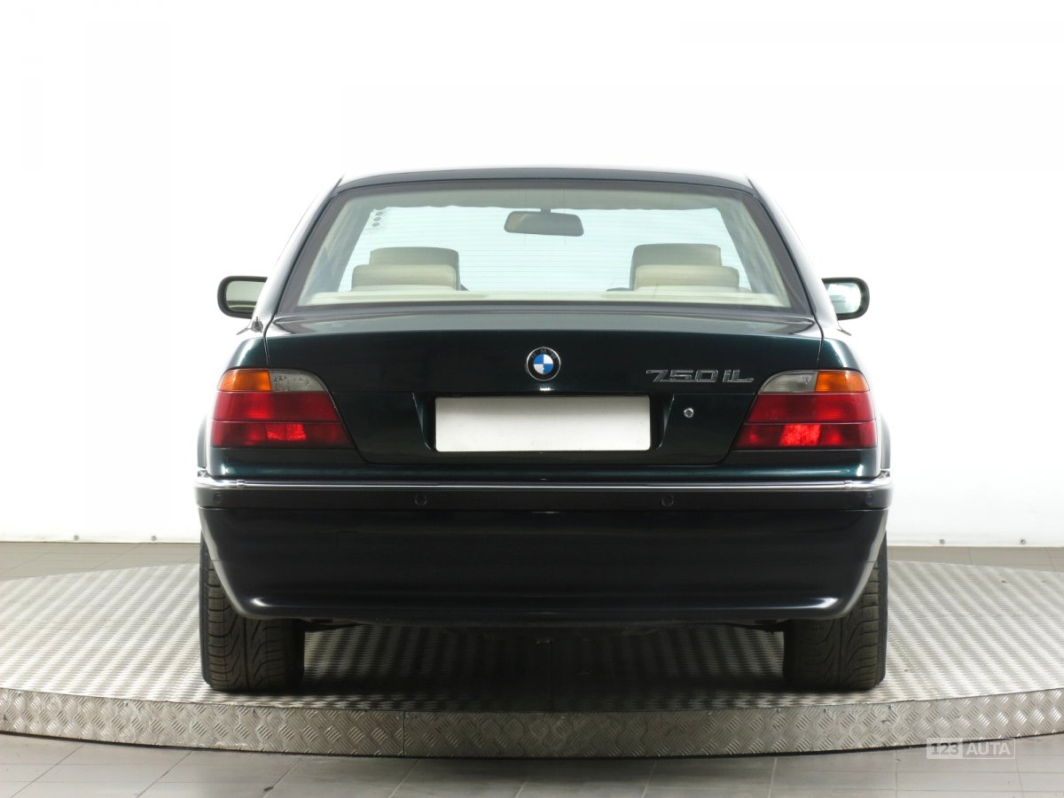 BMW 7, 1995 - pohled č. 6