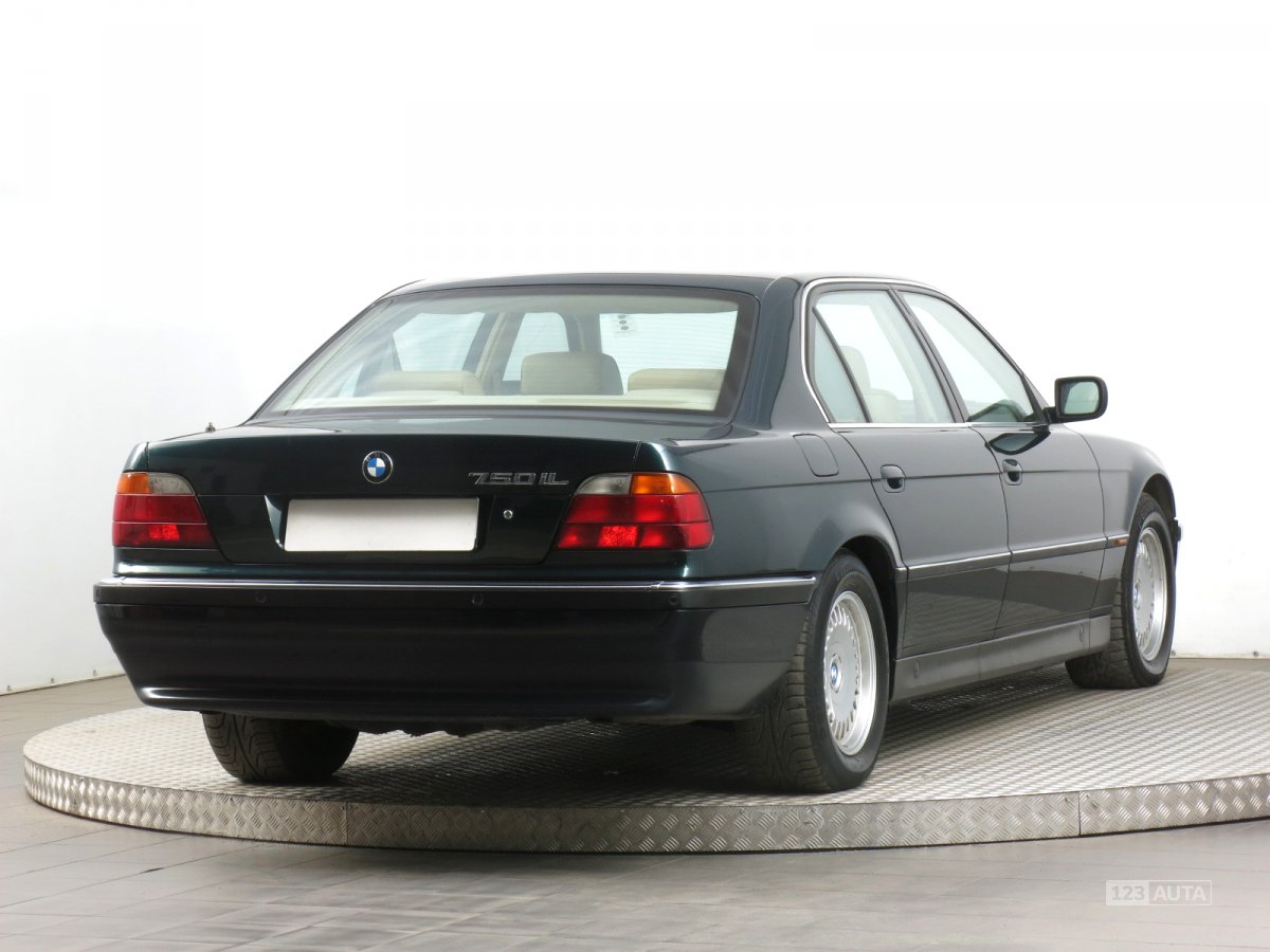 BMW 7, 1995 - pohled č. 7