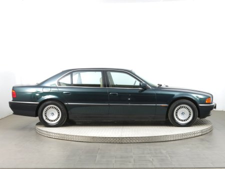 BMW 7, 1995 - pohled č. 8