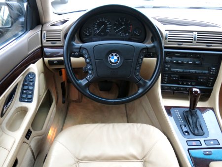 BMW 7, 1995 - pohled č. 9