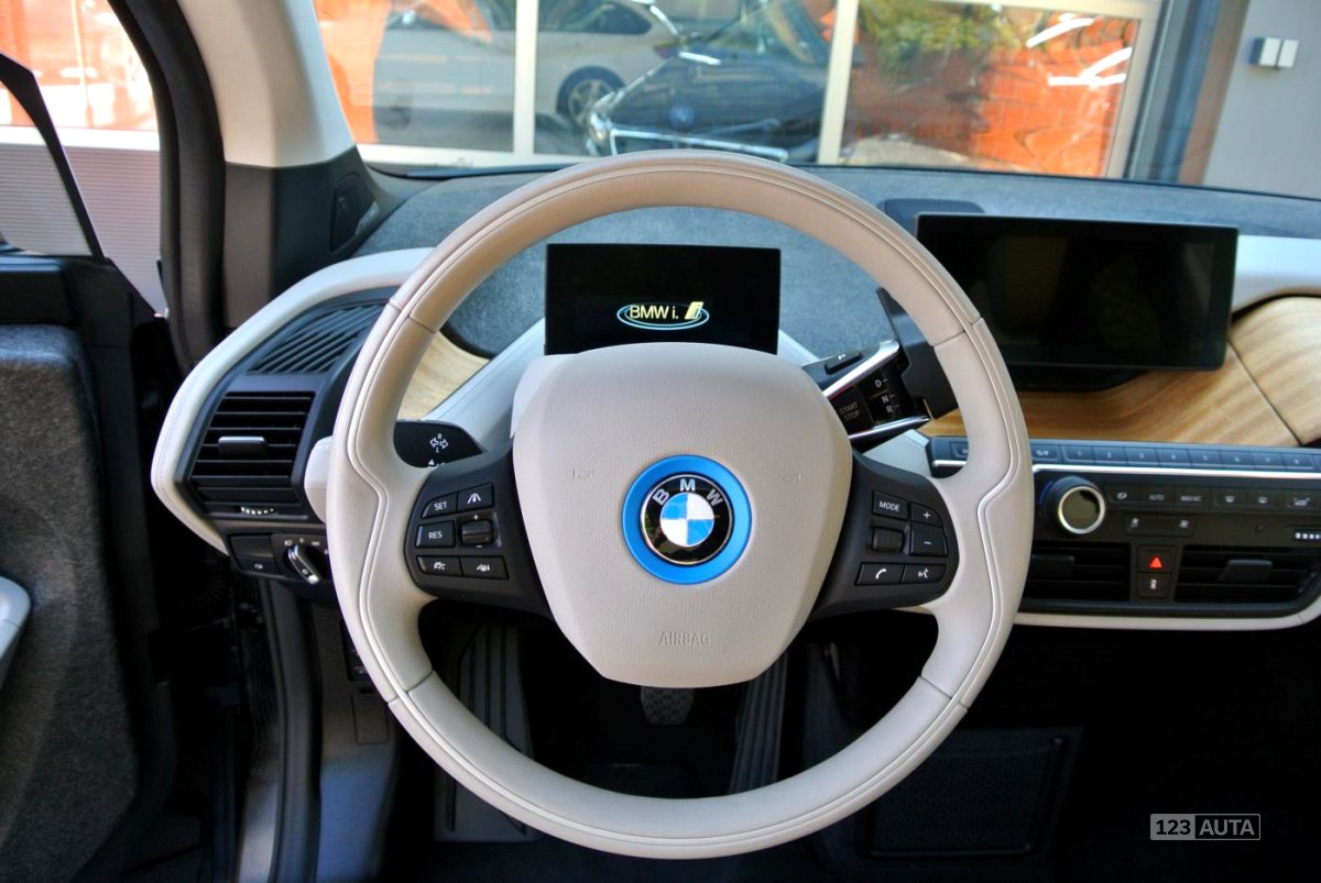 BMW i3, 2015 - pohled č. 11