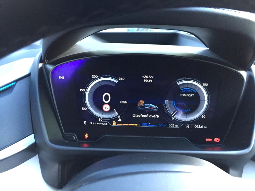 BMW i8, 2014 - pohled č. 18