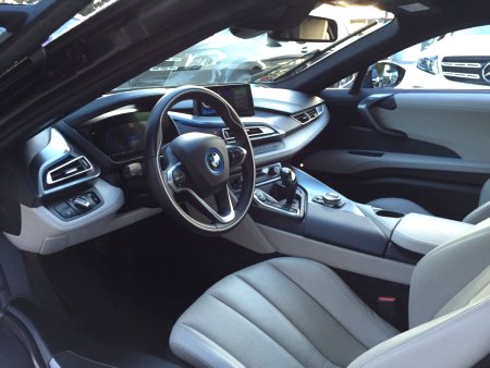 BMW i8, 2014 - pohled č. 11