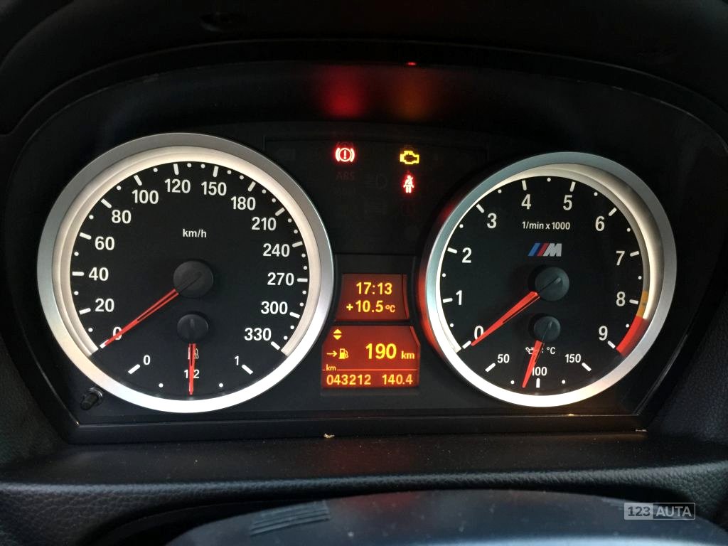 BMW M3, 2009 - pohled č. 13