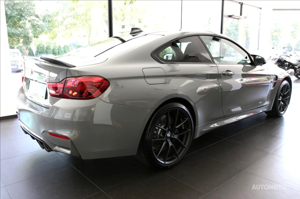 BMW M4, 2018 - pohled č. 4