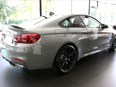 BMW M4, 2018 - pohled č. 4