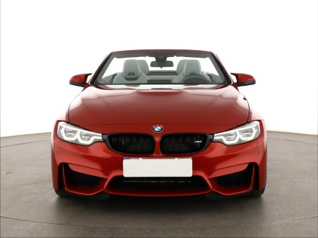 BMW M4, 2018 - pohled č. 2