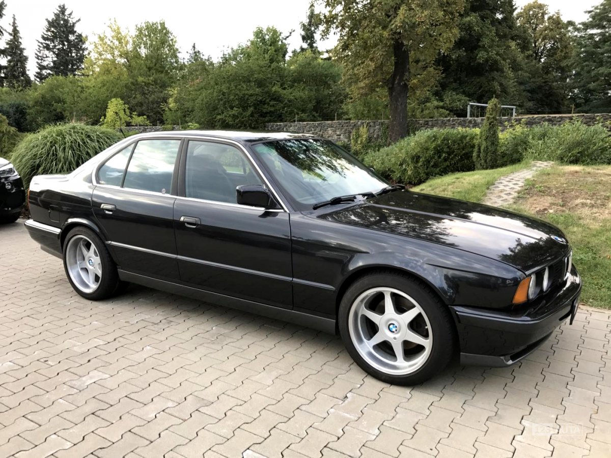BMW M5, 1989 - pohled č. 1