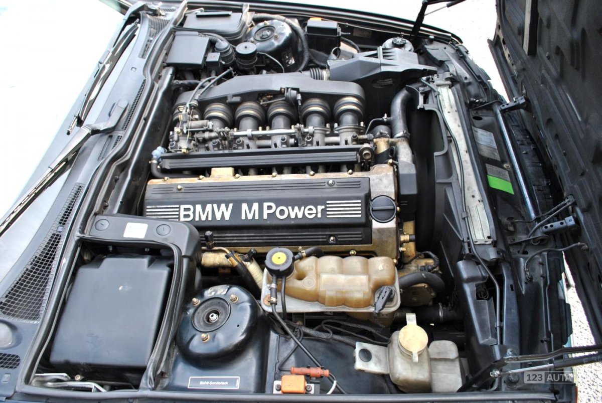 BMW M5, 1993 - pohled č. 12