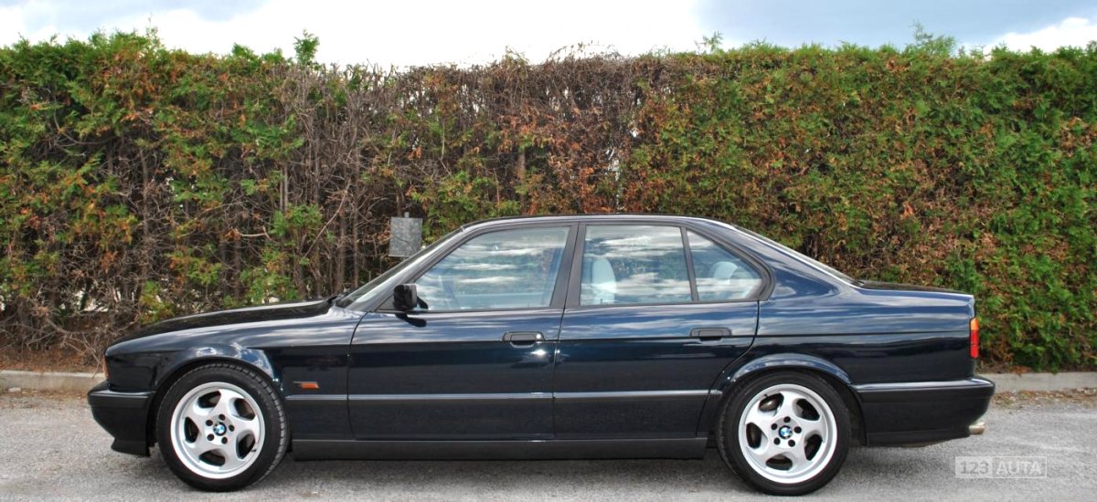 BMW M5, 1993 - pohled č. 2