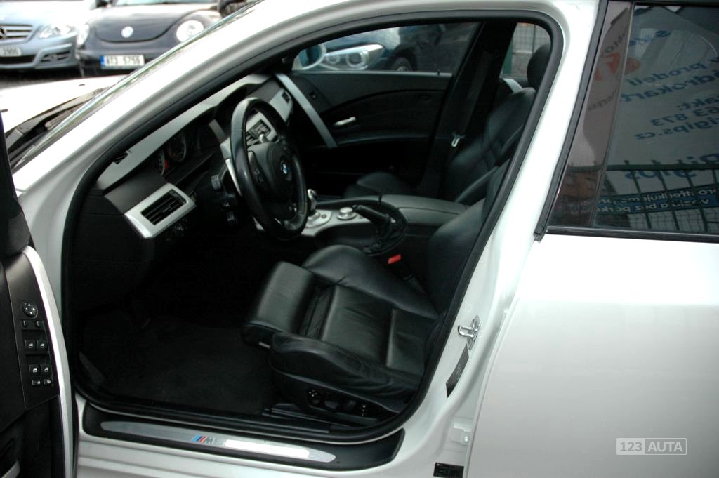 BMW M5, 2005 - pohled č. 10