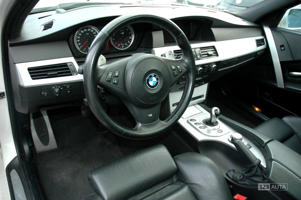 BMW M5, 2005 - pohled č. 11