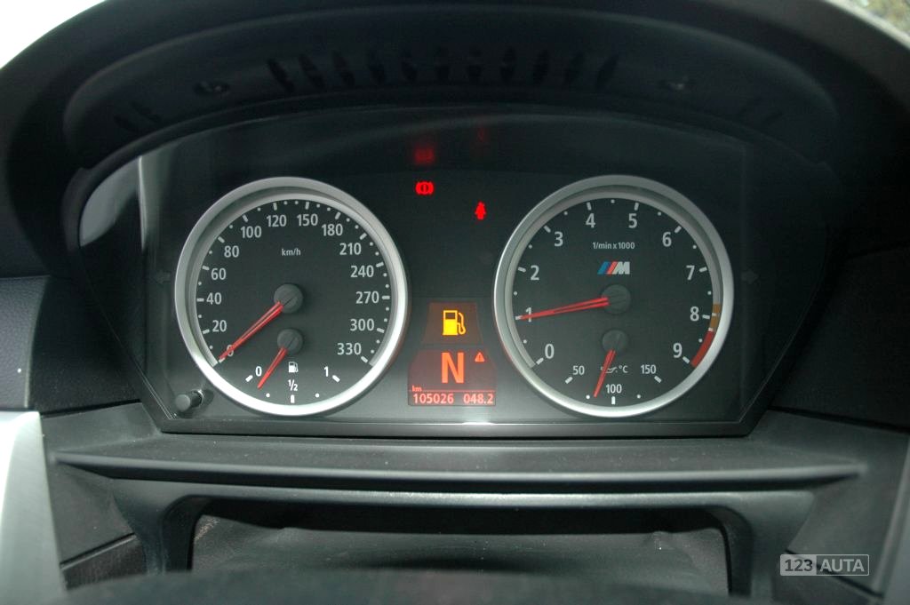 BMW M5, 2005 - pohled č. 13