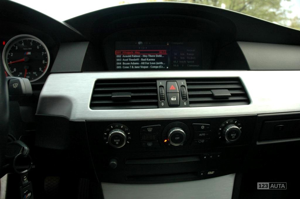 BMW M5, 2005 - pohled č. 14