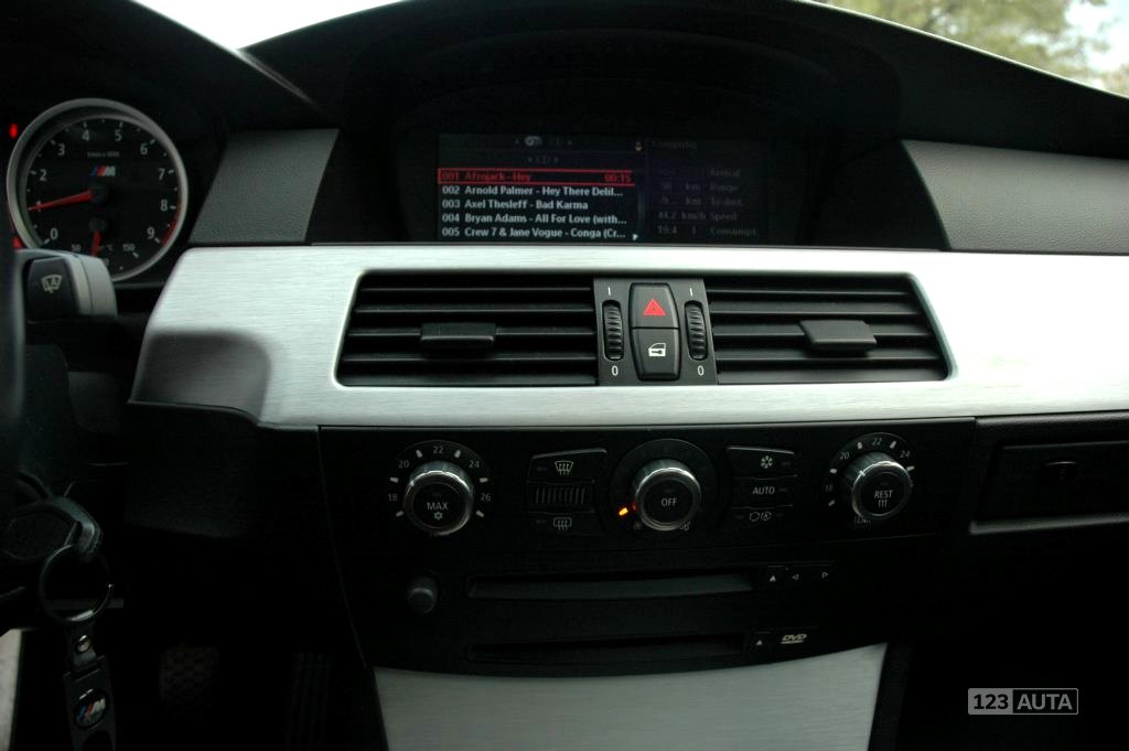 BMW M5, 2005 - pohled č. 16