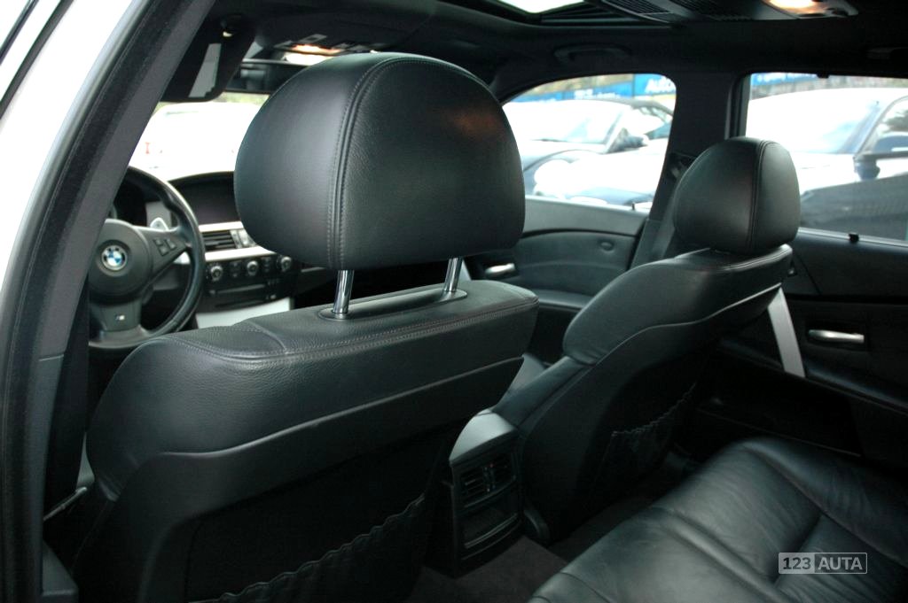 BMW M5, 2005 - pohled č. 21