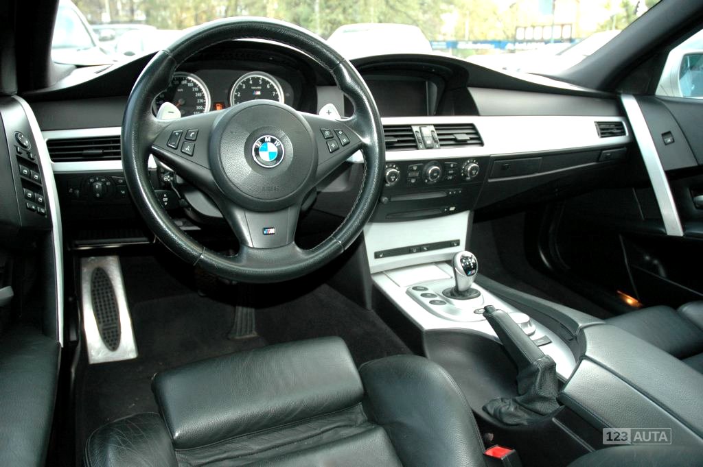 BMW M5, 2005 - pohled č. 22