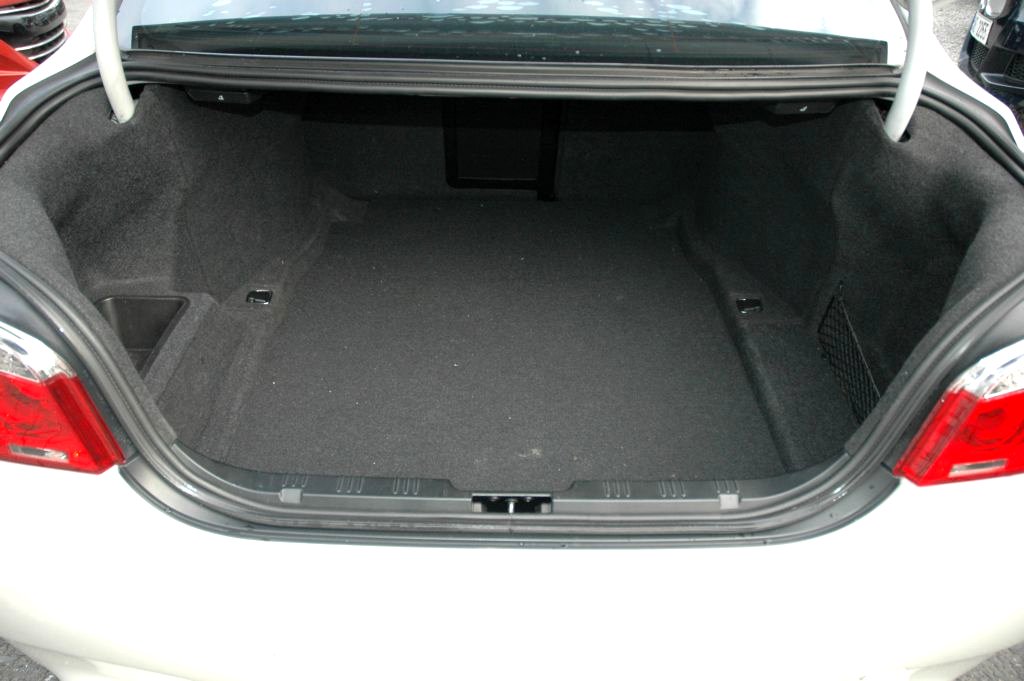 BMW M5, 2005 - pohled č. 25