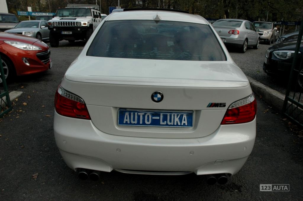 BMW M5, 2005 - pohled č. 5