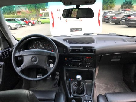 BMW M5, 1989 - pohled č. 11