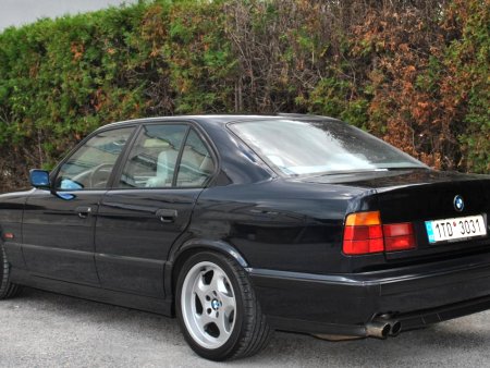 BMW M5, 1993 - pohled č. 4