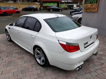 BMW M5, 2006 - pohled č. 5